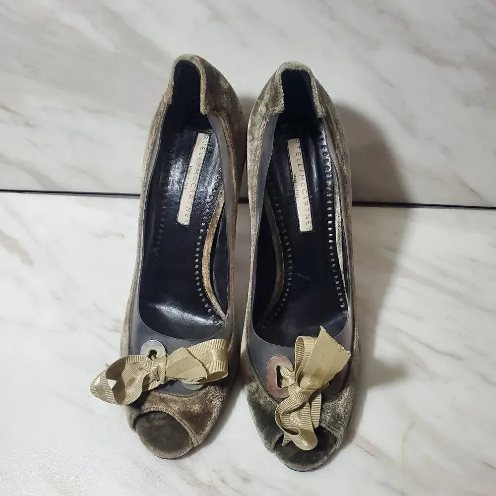 Stella McCartney Olive Green‎ Velvet Bow Peep Toe Heels Size 37 7